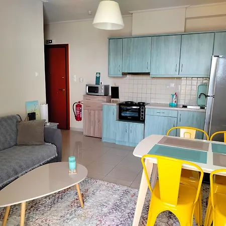 Sunny Nest Апартаменты *